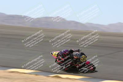 media/Apr-10-2022-SoCal Trackdays (Sun) [[f104b12566]]/Bowl (11am)/